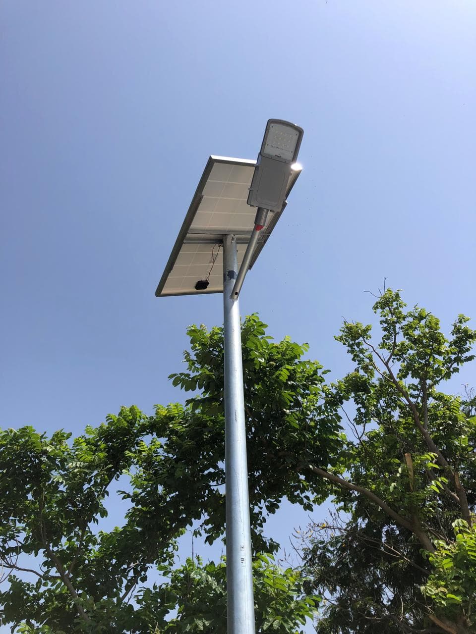 Solar-powered street and garden lighting