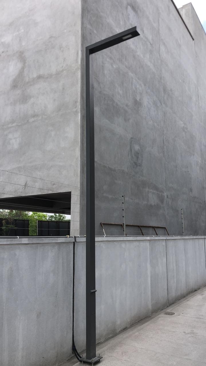 Solar street and garden lighting installation 2