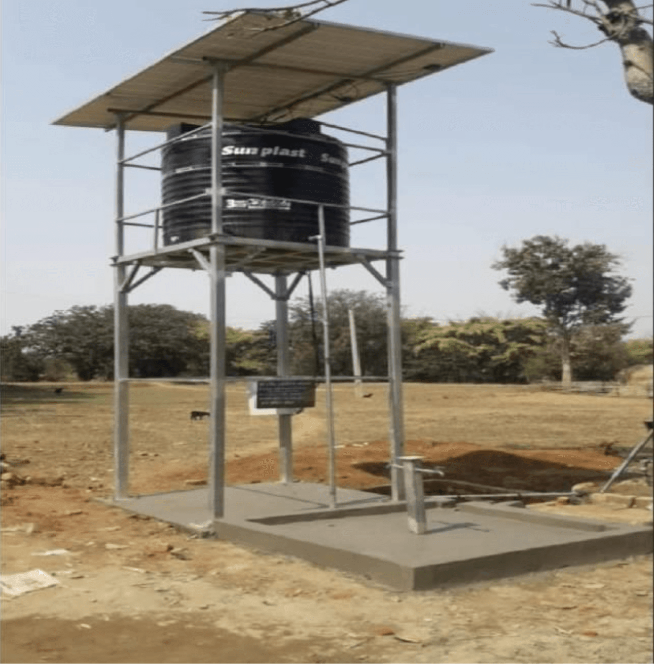 Solar water pump and overhead tank installation 2